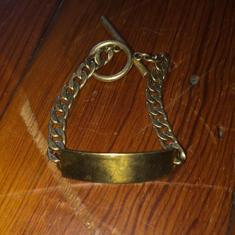 Bracelet